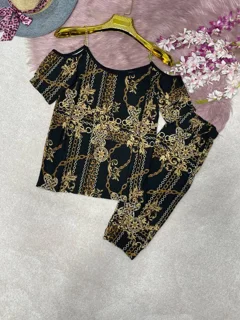 تی شرت و شلوارک زنانه